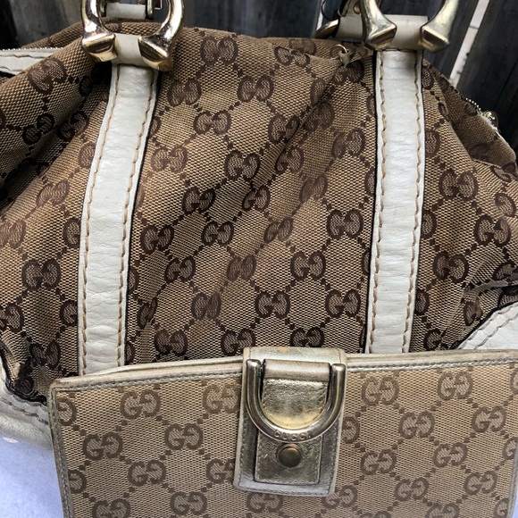 Authentic perfect Gucci bag - Picture 4 of 11